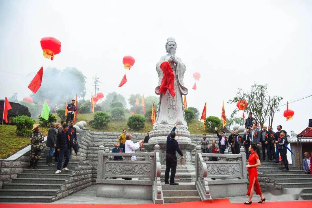 永春县人民政府副县长颜一鹏,原福建省卫计委副主任苏富达,原永春县