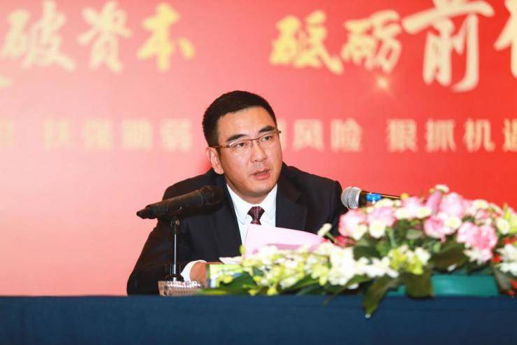 中梁百悦智佳赴港ipo,杨剑拉碧桂园服务入局 | 深读