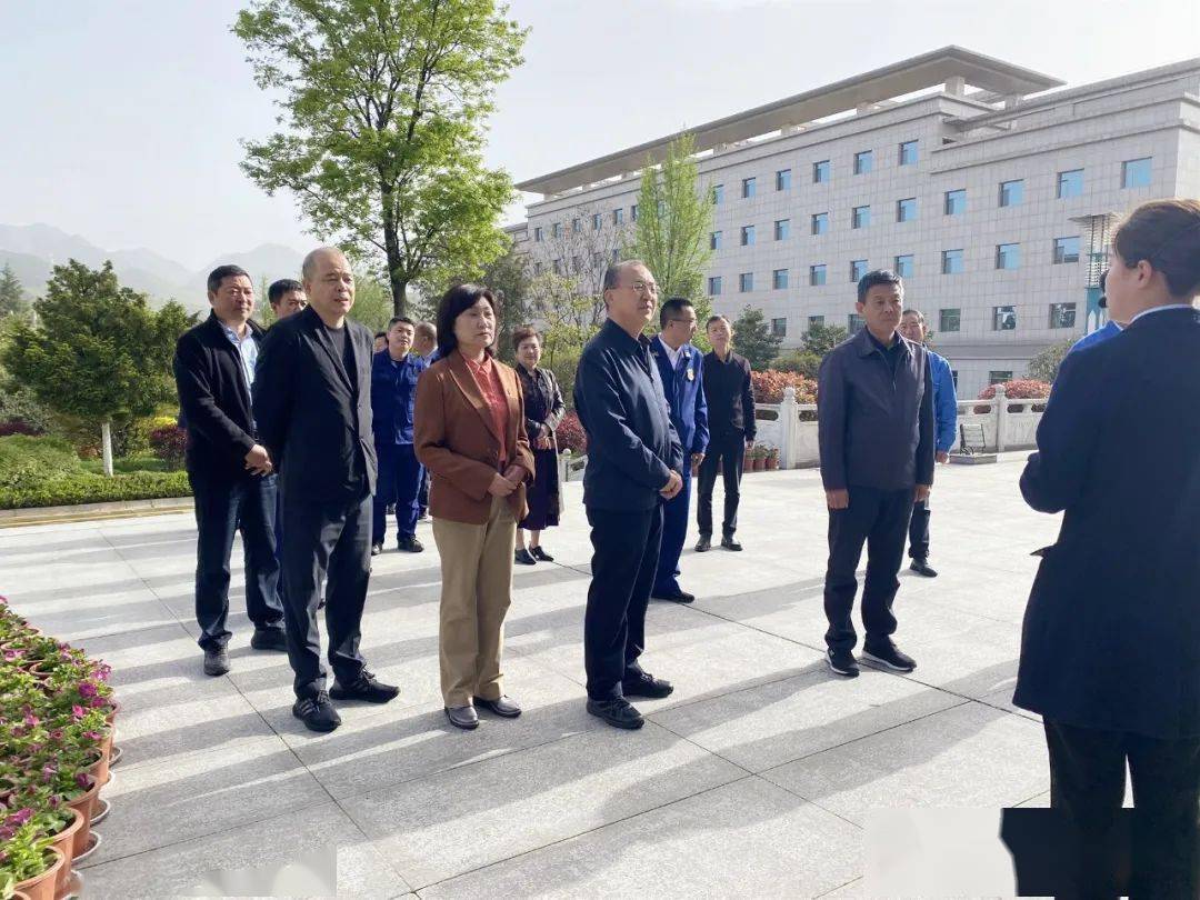 田晓琴对检查组一行来我市检查指导工作表示衷心的感谢,并指出,各级有