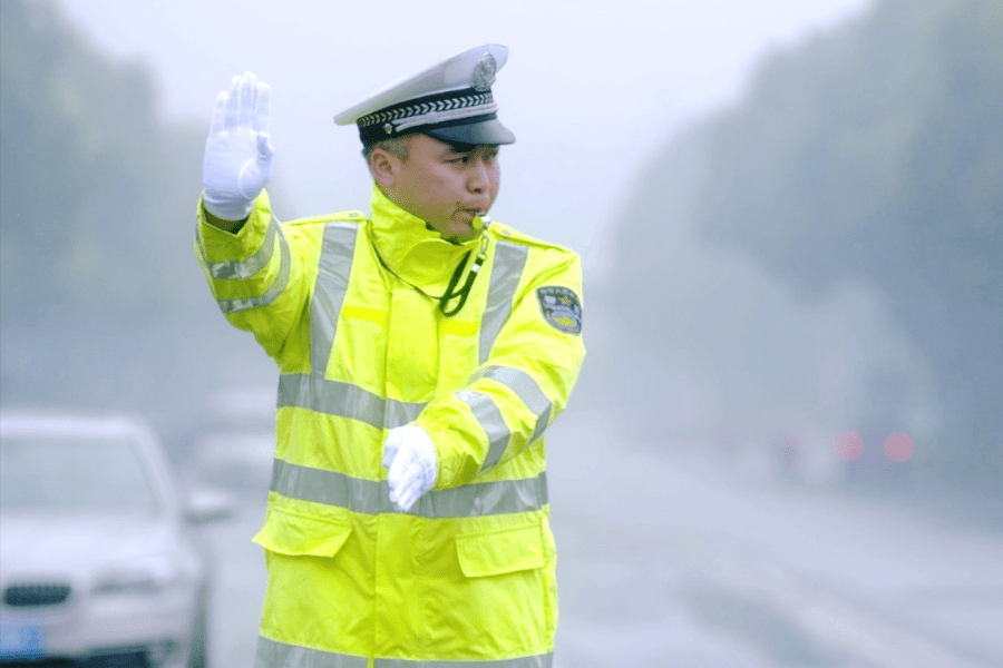 致敬劳动者!无锡公安民警受表彰!