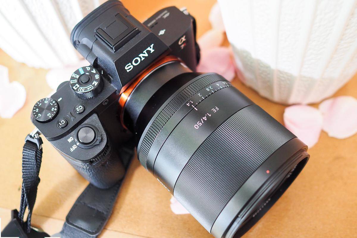 家庭日常拍照最常用的几款主流单反微单哪一款最合适