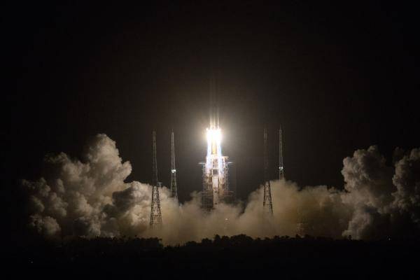 悟空|我在现场·照片背后的故事|聚焦他们的征途:星辰大海