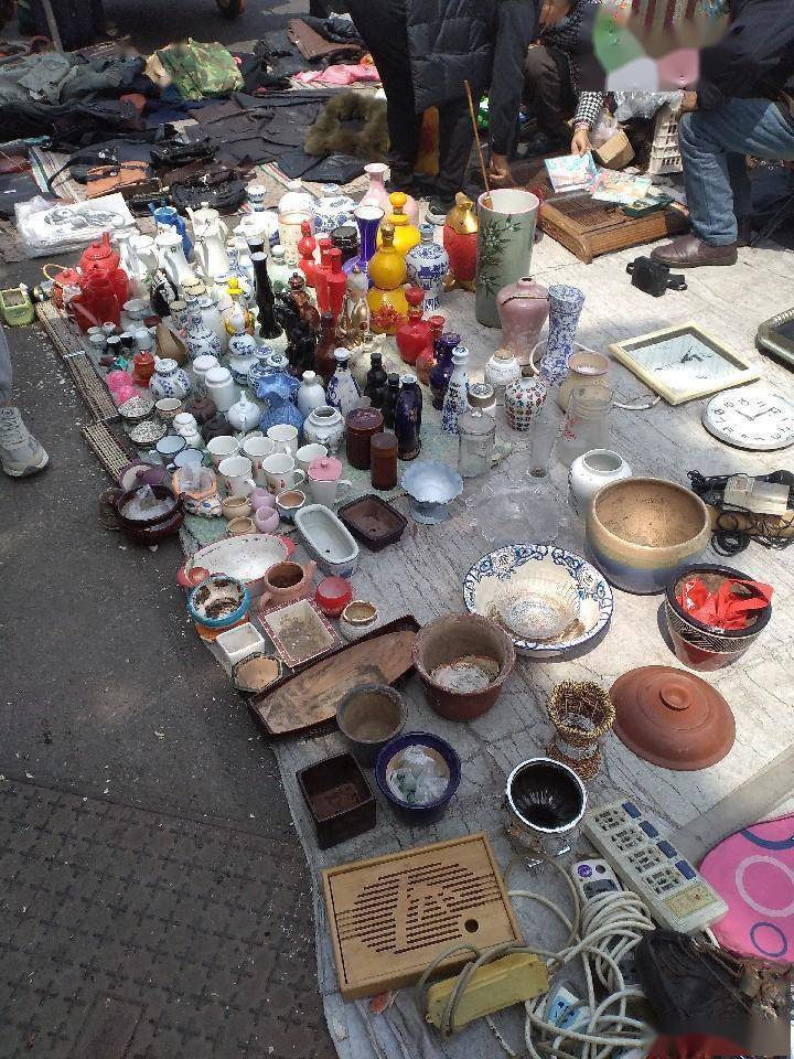 沈阳最大的旧物市场,延绵几公里,一眼望不到头