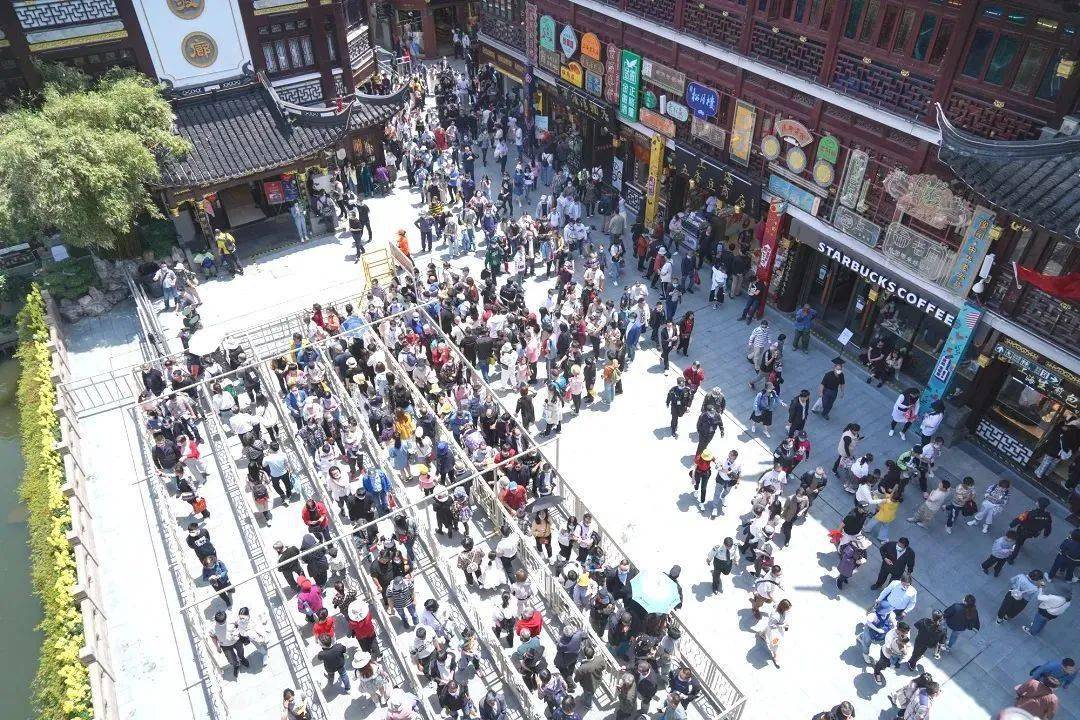 2019年,崇安寺生活步行街区和清名桥历史文化街区双双获评省级高品位