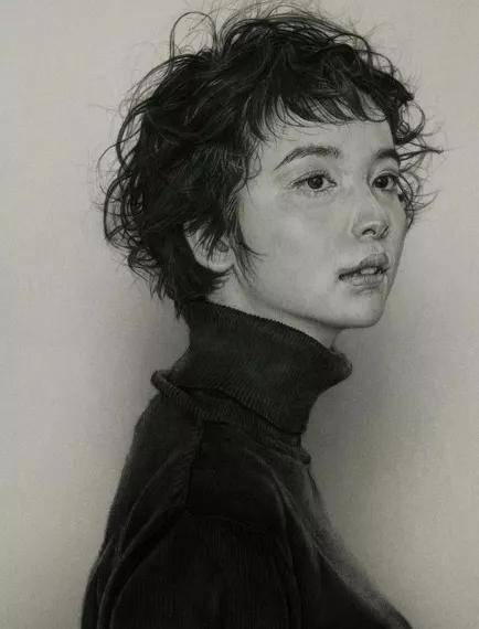 他笔下的素描女人体个个性感,寥寥几笔将细节做到了极致_人物