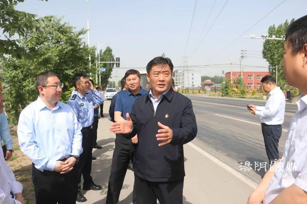 刚刚!汤阴县委书记调研道路交通安全时强调