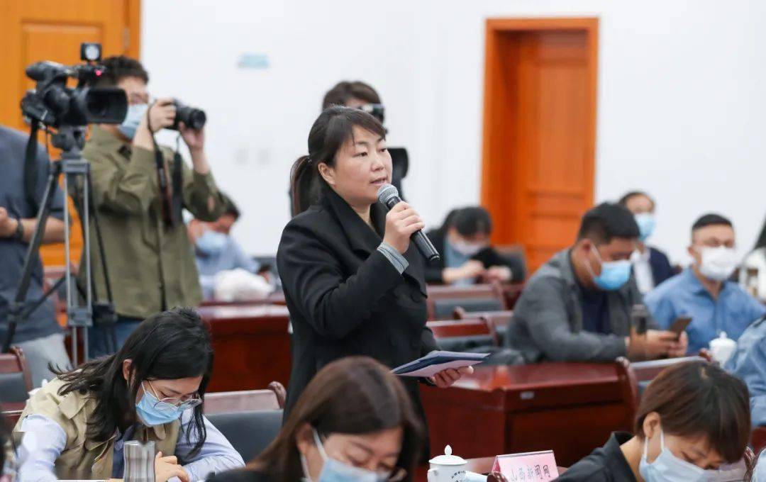 山西新闻网记者:梁市长您好!