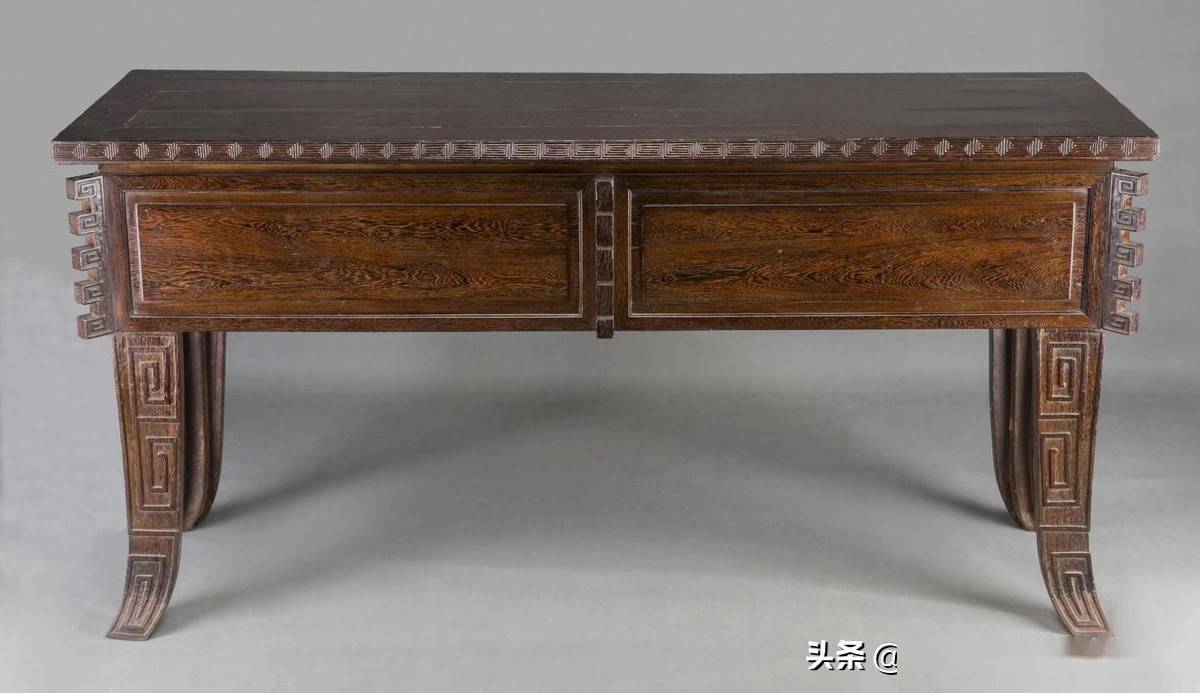 观复博物馆一堂鸡翅木家具