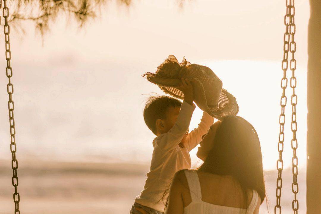 世间最美好的爱情故事 52d663fb75fa491d98beef62a0c26f49.jpeg