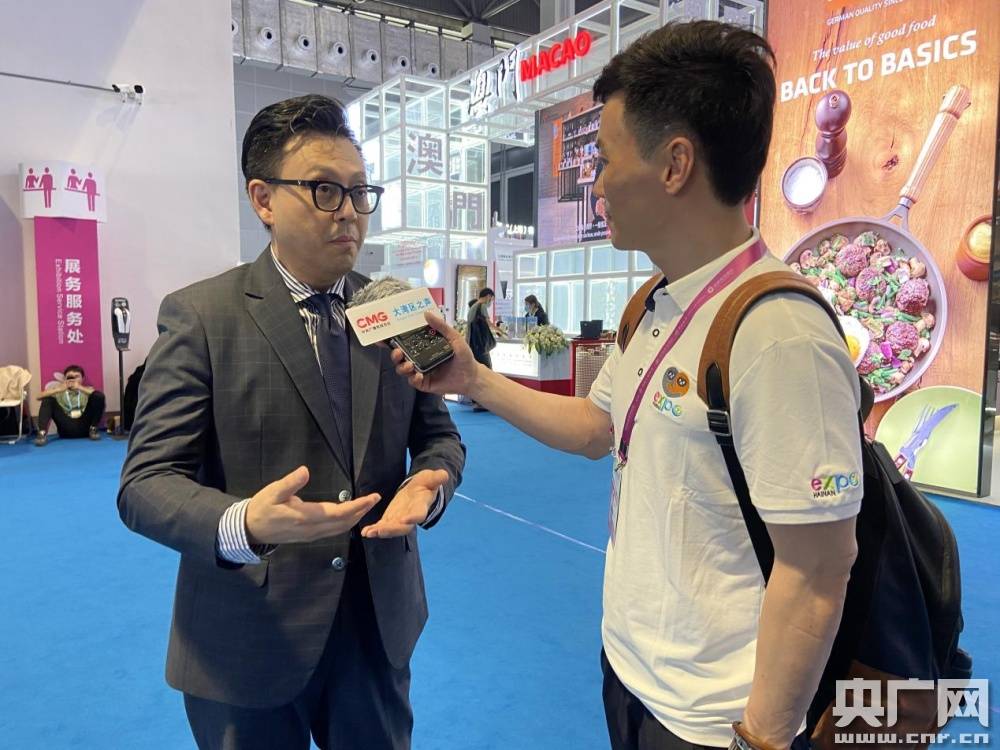 澳门设馆 消博会 主动出击觅商机 刘伟明