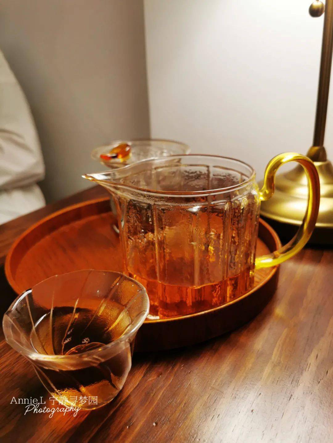 想喝热的不妨点一壶茶和妈妈诉说一下不好意思看中了店家的玻璃