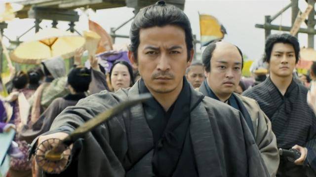 冈田准一主演燃烧吧剑发新预告定档1015日本上映