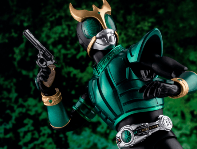 假面骑士空我初生形态真骨雕官博介绍头盔触角略萌的纯白空我