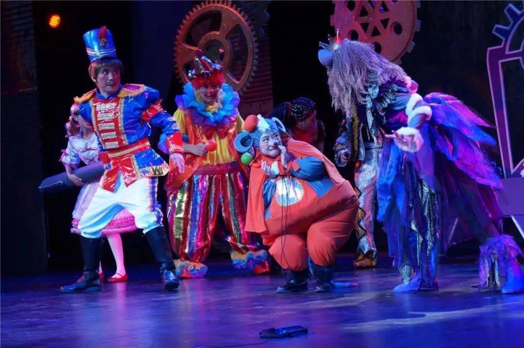 经典儿童剧《胡桃夹子》本周青城开演