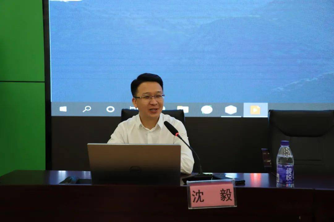 追梦课堂蔺中知名校友郎酒股份公司副总沈毅做客蔺中