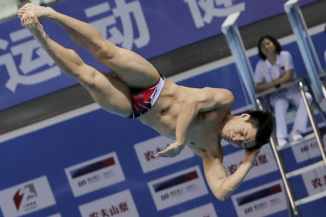 2023跳水世界杯，中国选手王宗源男子在三米板夺冠！目前中国队包揽所有金牌_比赛_决赛_新闻
