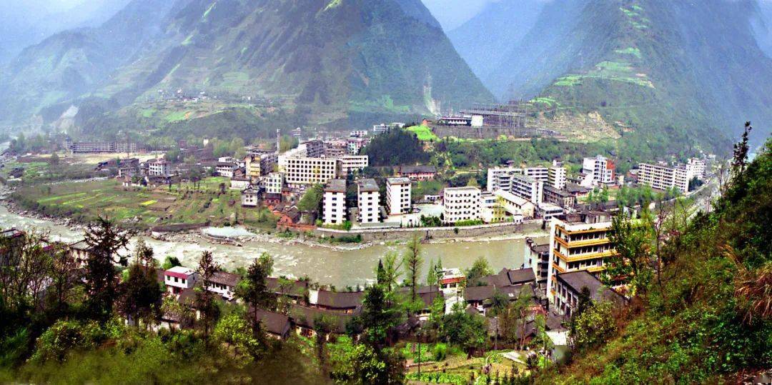 对比图来了!重建后的汶川,更美了