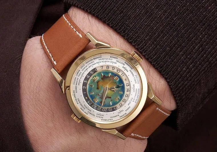 百达翡丽2523珐琅世界时区腕表拍出5千万人民币!