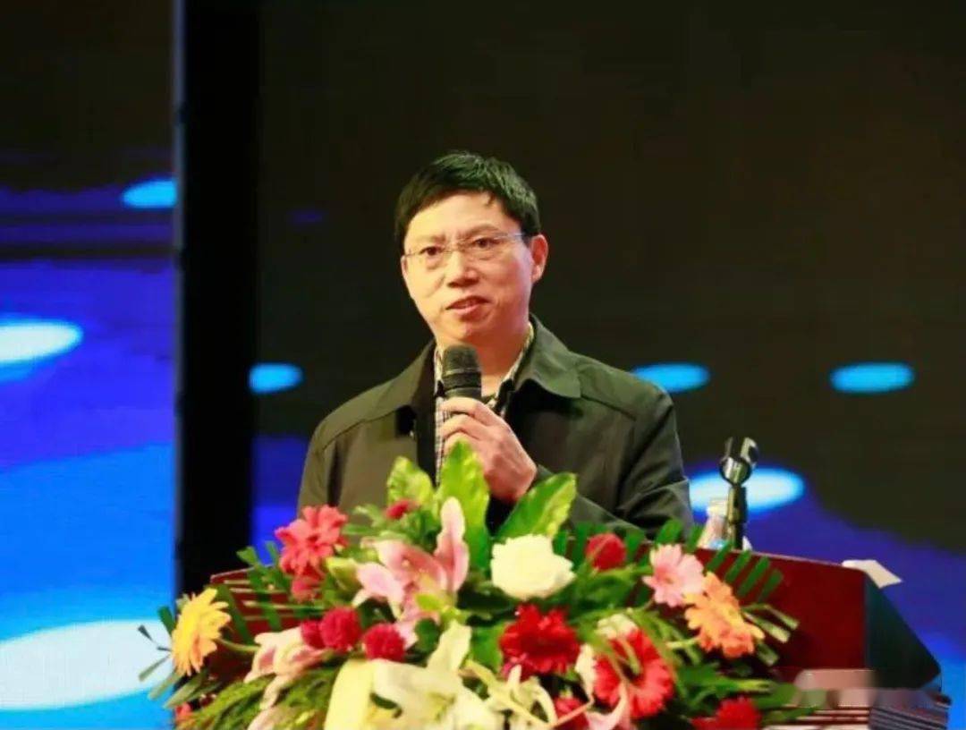 林忠玲:寻找属于自己的句子——关于学校文化建设的思考