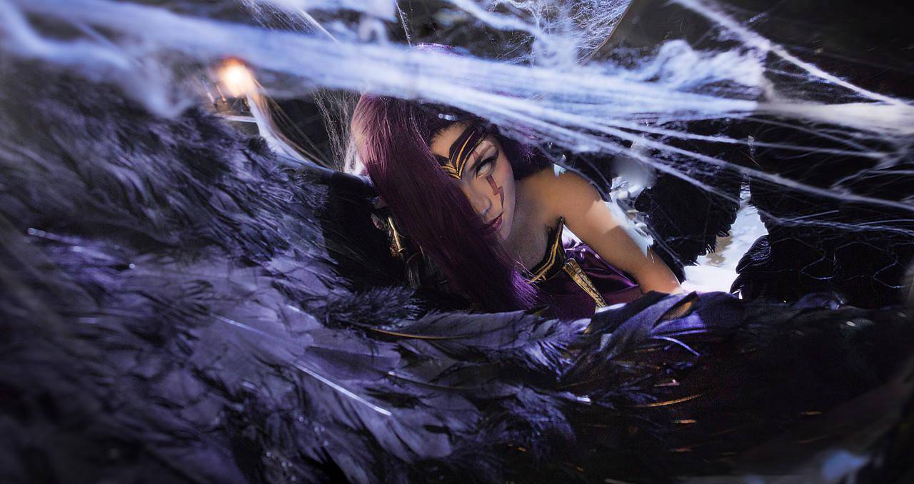 感受我的痛苦吧!lol英雄联盟莫甘娜cosplay
