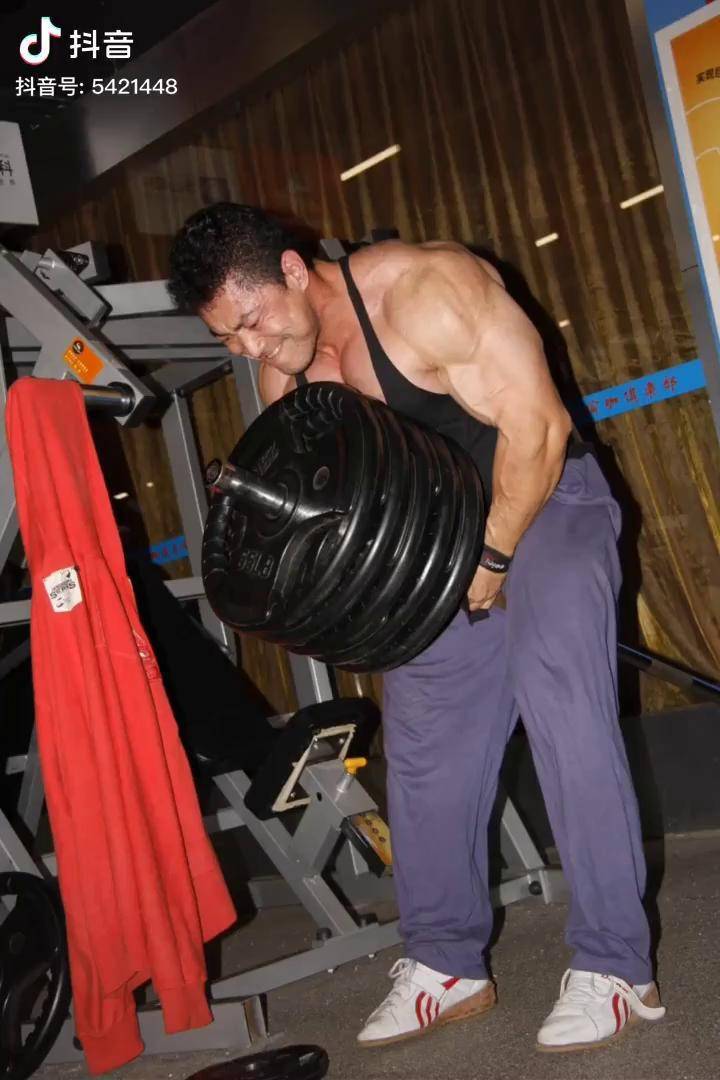 麒麟抱拉 牛家门 健美狮王刘兴刚 王清牛逼 健美健身