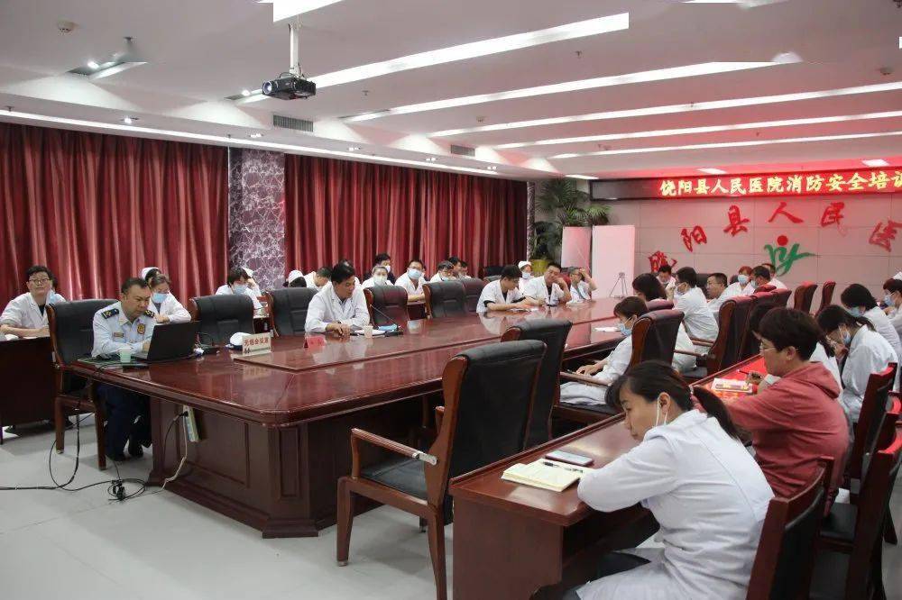 我为群众办实事饶阳县消防救援大队多措并举开展防灾减灾周消防宣传