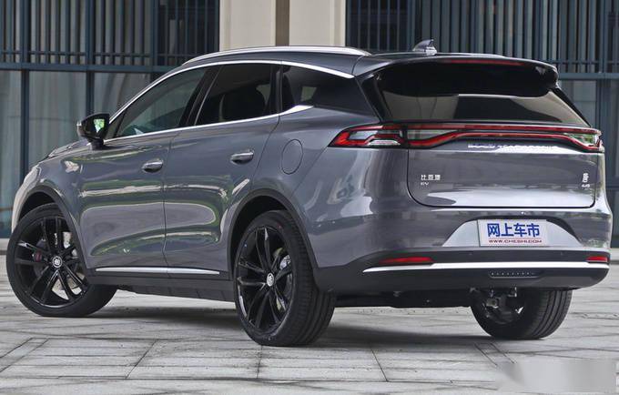 速度最快的电动suv e367e994a8e14c41873c1c12d7c647e4.jpeg