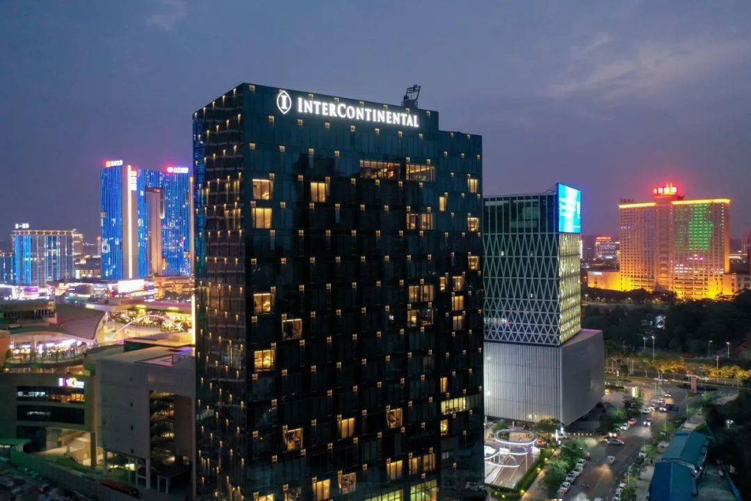 至如归的奢华品牌酒店,比如去年刚开业的东莞新晋头牌--东莞洲际酒店