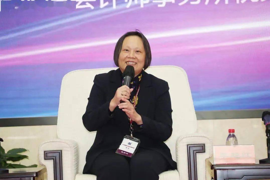 李旭红:"以数治税"——新时代税收征管的第三次变革