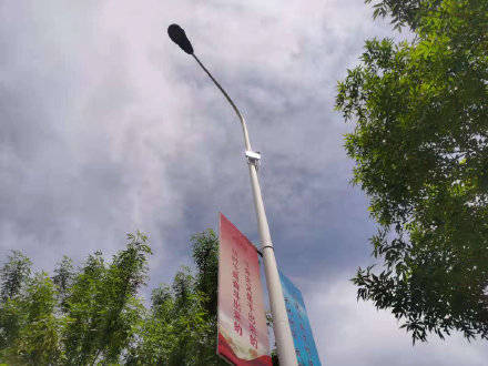 参赛|智能驾驶挑战赛探营：143支队伍参赛 助推无人驾驶车辆产业化