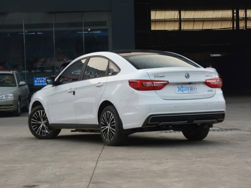 东风风行 风行s50 ev(询价模块,请勿手动编辑,如需删除,请在图片上