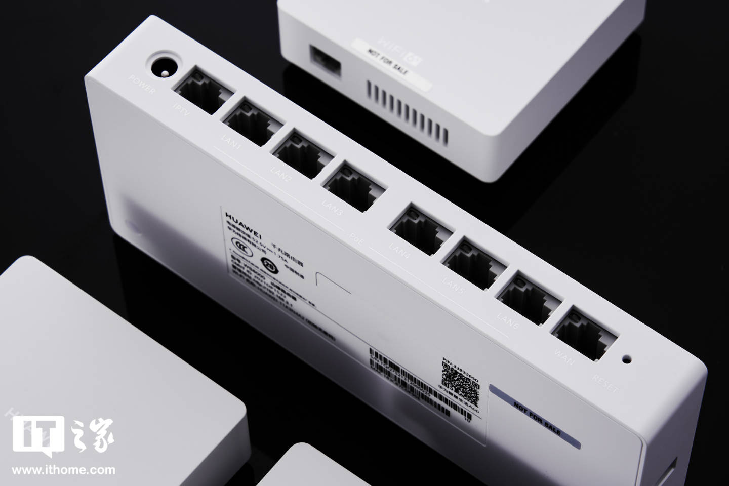 【it之家开箱】首款鸿蒙系统路由器,华为路由 h6 图赏