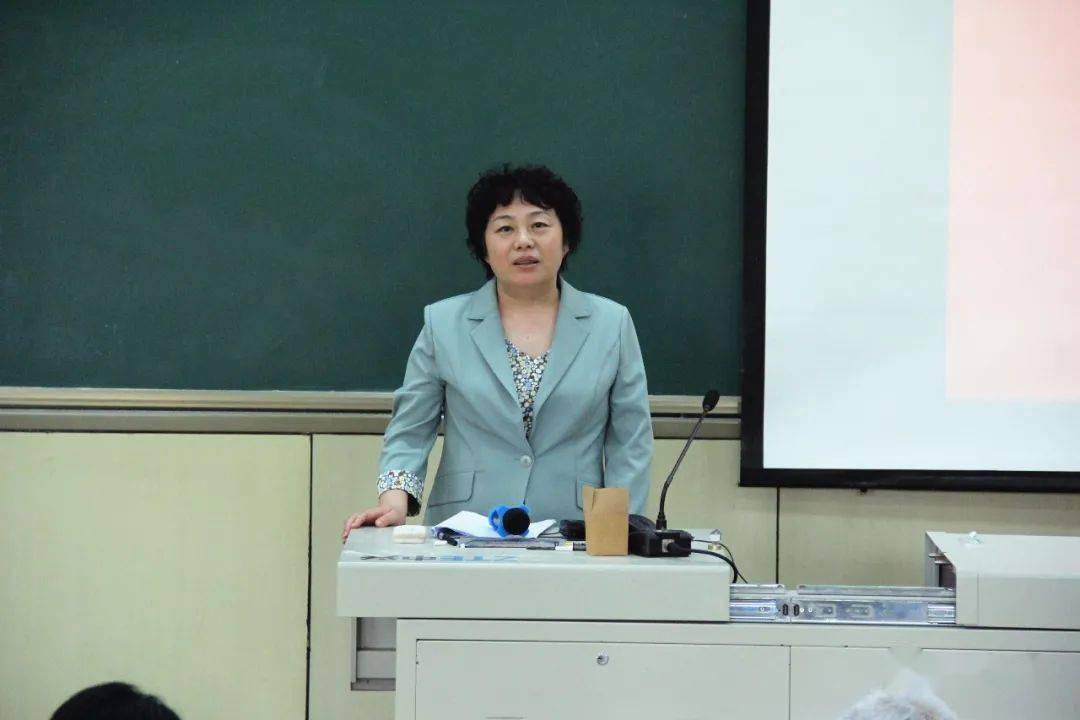 让历史课程更有魅力杨村一中承办武清区高中历史学科特色课程建设展示