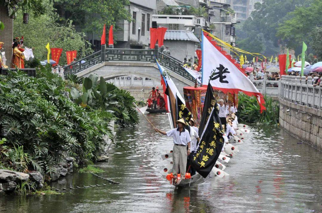 佛山俗趣全国最长寿龙舟记录600载盐步老龙礼俗盛况