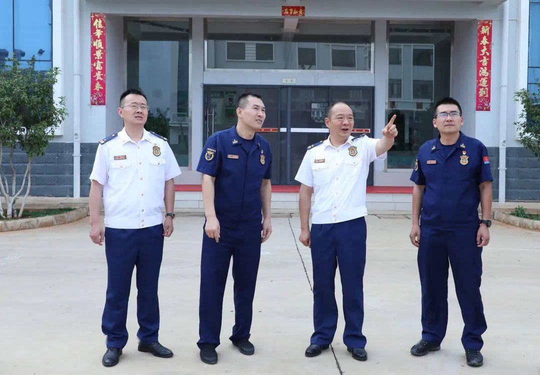 朱明政委深入开远市消防救援大队检查指导正规化建设工作