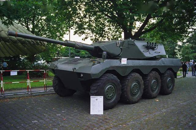 未来猜想轮系战车不止f系德国轮式战车线路大猜想