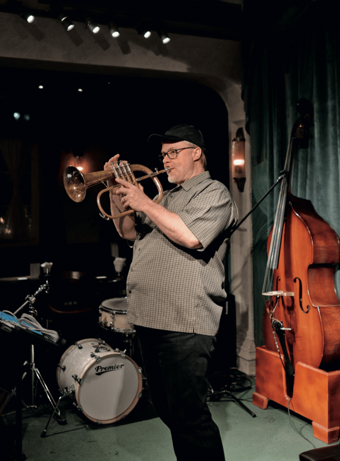 北京初夏夜在现场听爵士乐