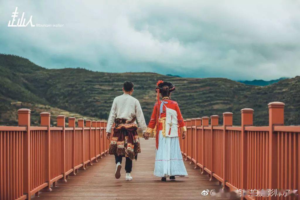 摩梭人的婚姻形式,不止"走婚"!_泸沽湖