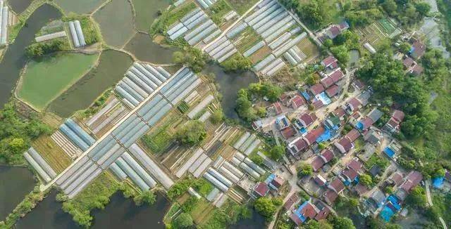 耕地卫片监督,与土地卫片执法工作要求和程序基本相同,也是部下发疑似