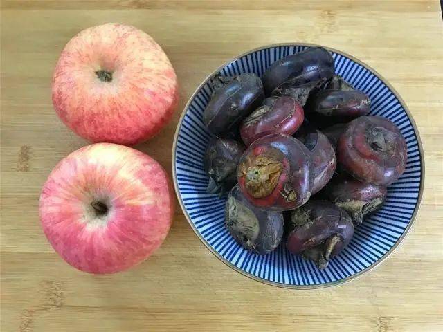 苹果能不能煮糖水吃 005ee8672afc4bc3b2ca7fb62bab0249.jpeg