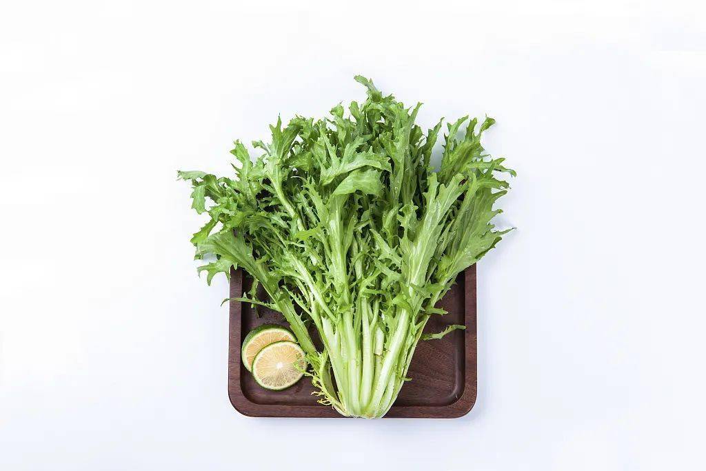 "夏日吃苦胜似进补",推荐五道养生苦菜 | 但这些苦千万不要吃_苦味