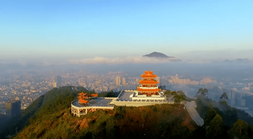 岑溪市融媒体中心出品凡本中心注明来源为岑溪市融媒体中心的所有原创