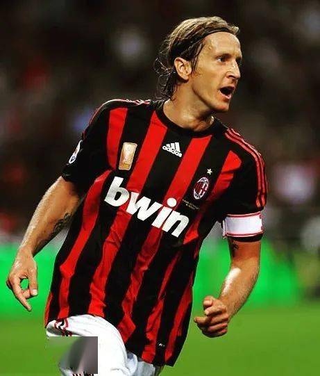 生日快乐丨安布罗西尼米兰效力必须要有勇气和个性