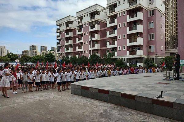 我为群众办实事长洲区人民法院到红岭小学开展法制宣讲活动