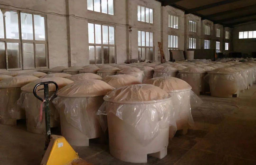 制作养鱼用的豆渣发酵饲料