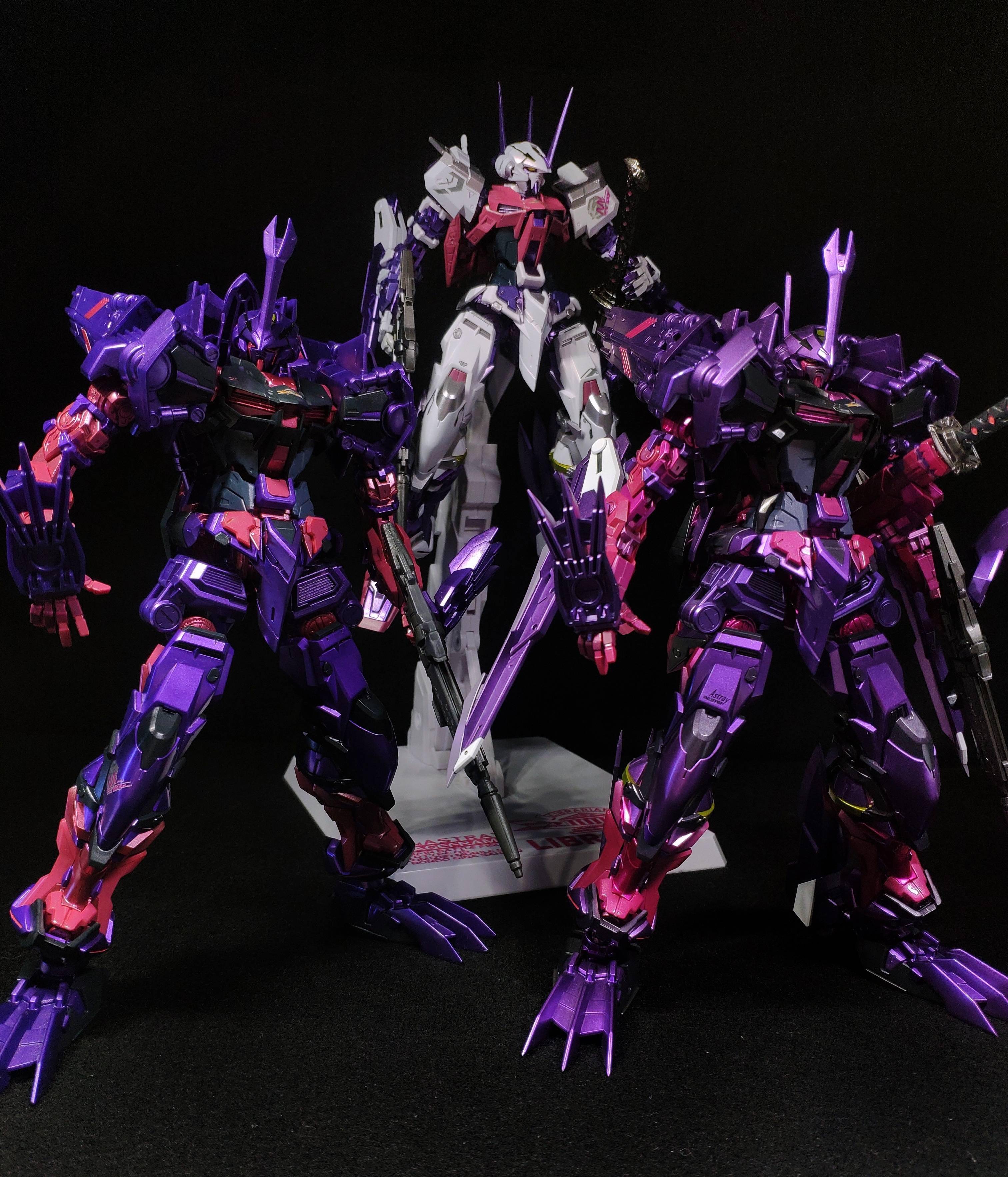 根大木秀投稿作品幻惑异端高达全形态