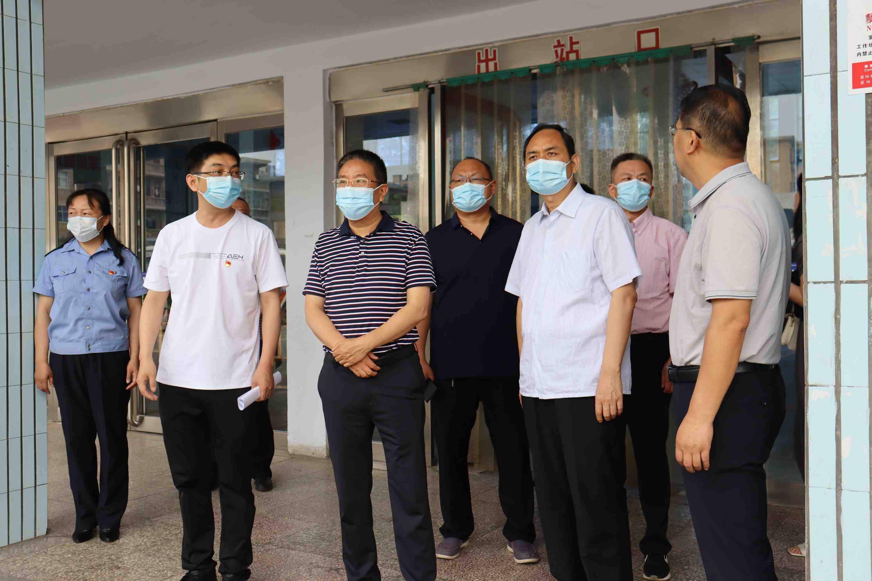 荥阳市委常委宣传部部长张宏伟调研健康教育工作