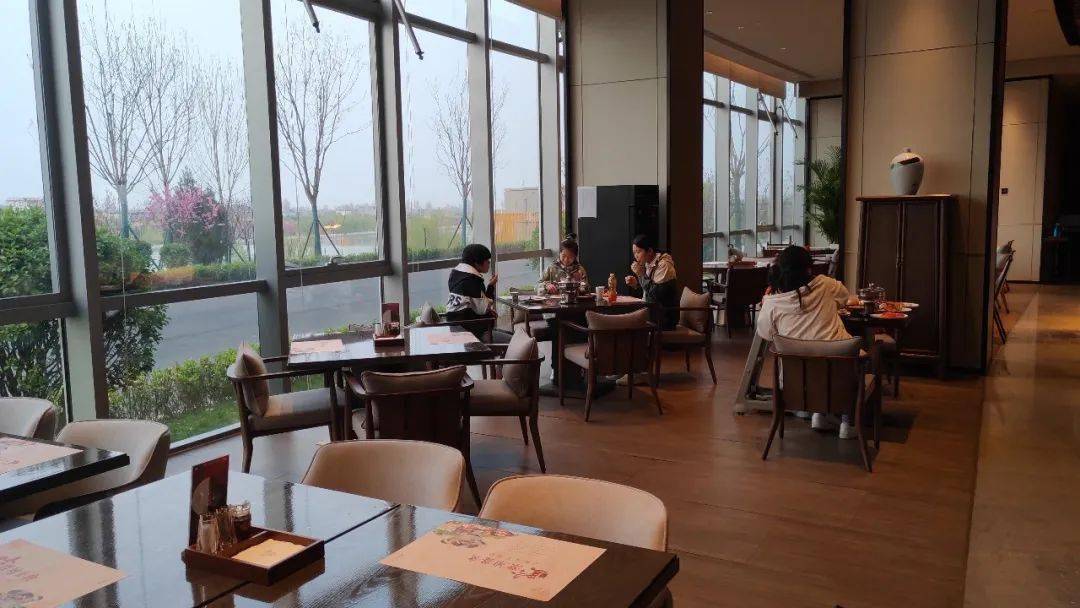 探店石家庄——元氏最豪华酒店的自助餐,值得吃吗?