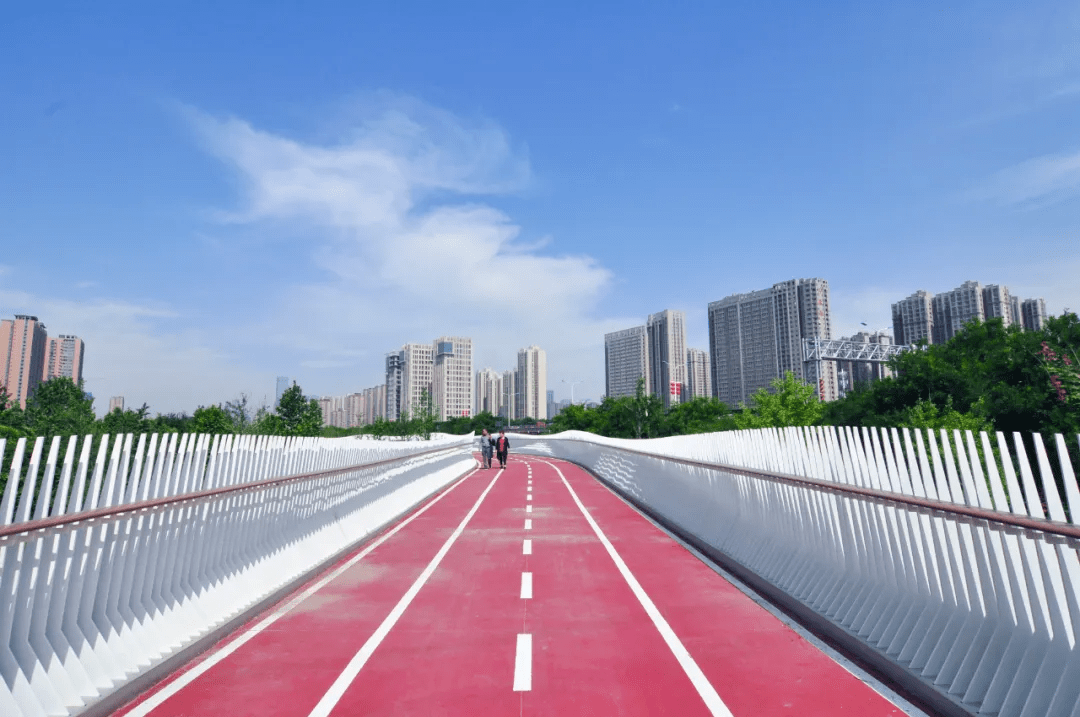 全长138公里配备两座自行车高架桥西安首条最美骑行绿道来了