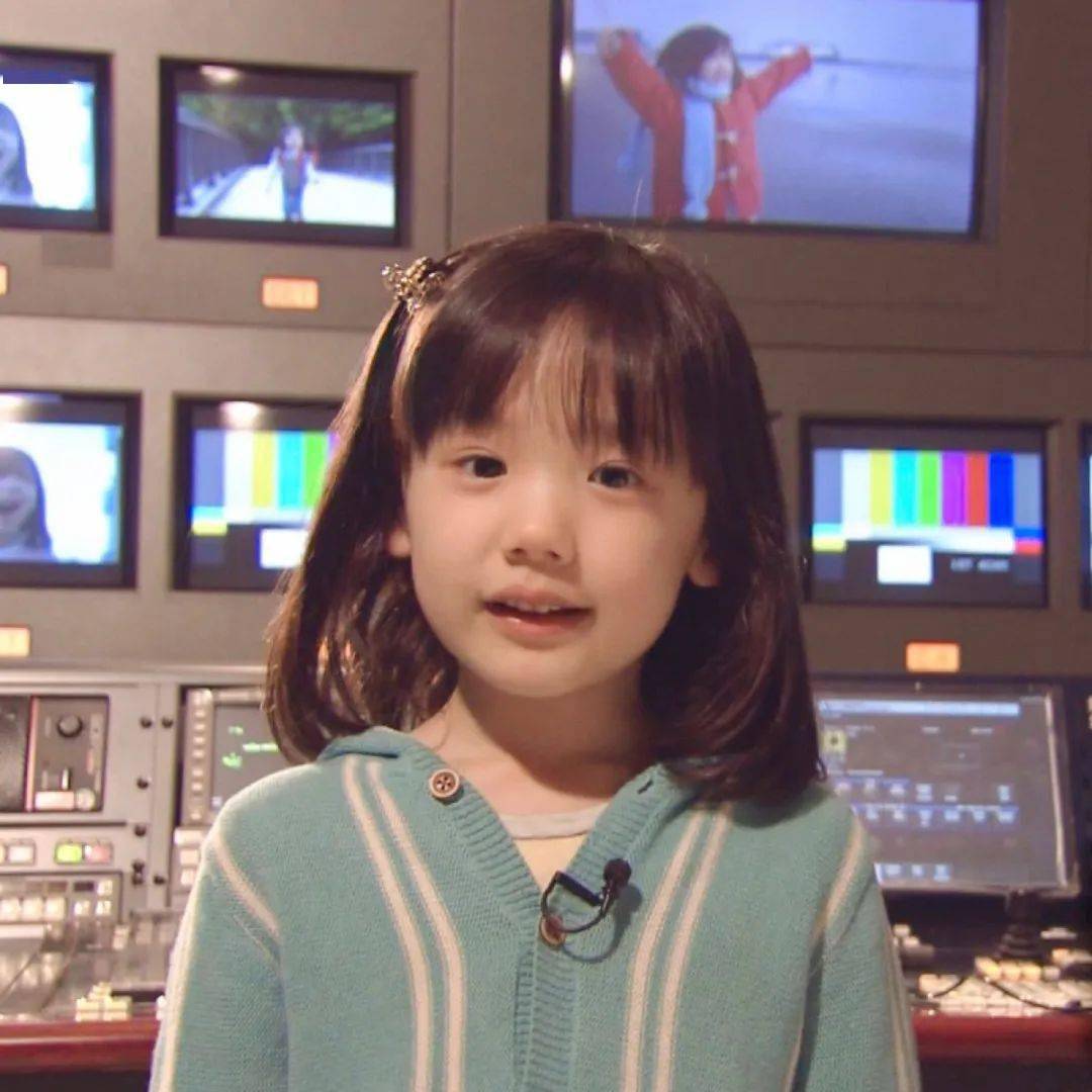 国民女儿天才童星这个被木村拓哉抱过的女孩长大了